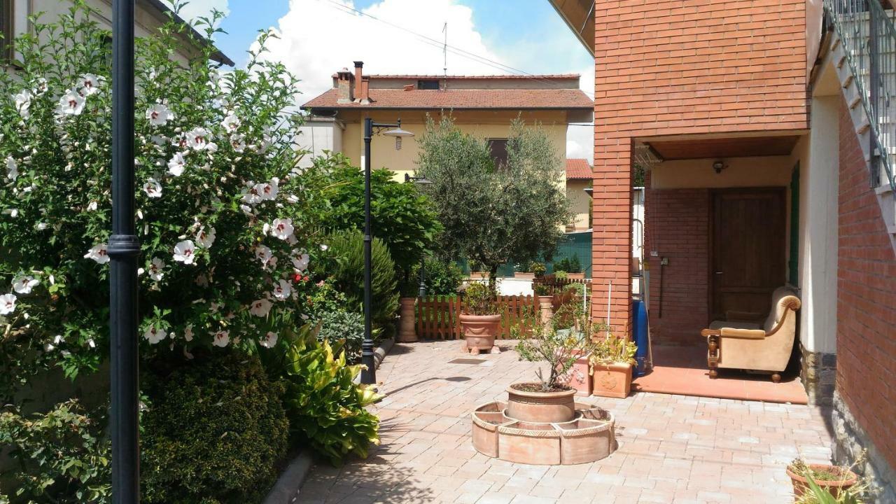 Locazione Turistica Casa Vacanza Lola Castiglion Fiorentino Luaran gambar